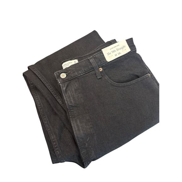 Abercrombie & Fitch Ultra High Rise The 90s Straight Black Jeans Size 31 12L - Picture 1 of 3